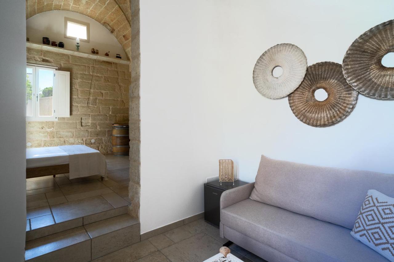 Li Perrini Boutique B&B Acquarica Extérieur photo