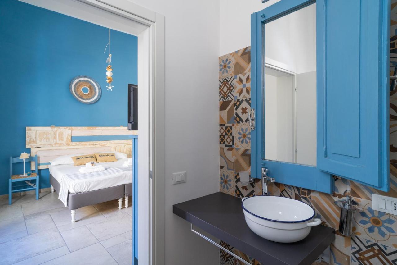 Li Perrini Boutique B&B Acquarica Extérieur photo